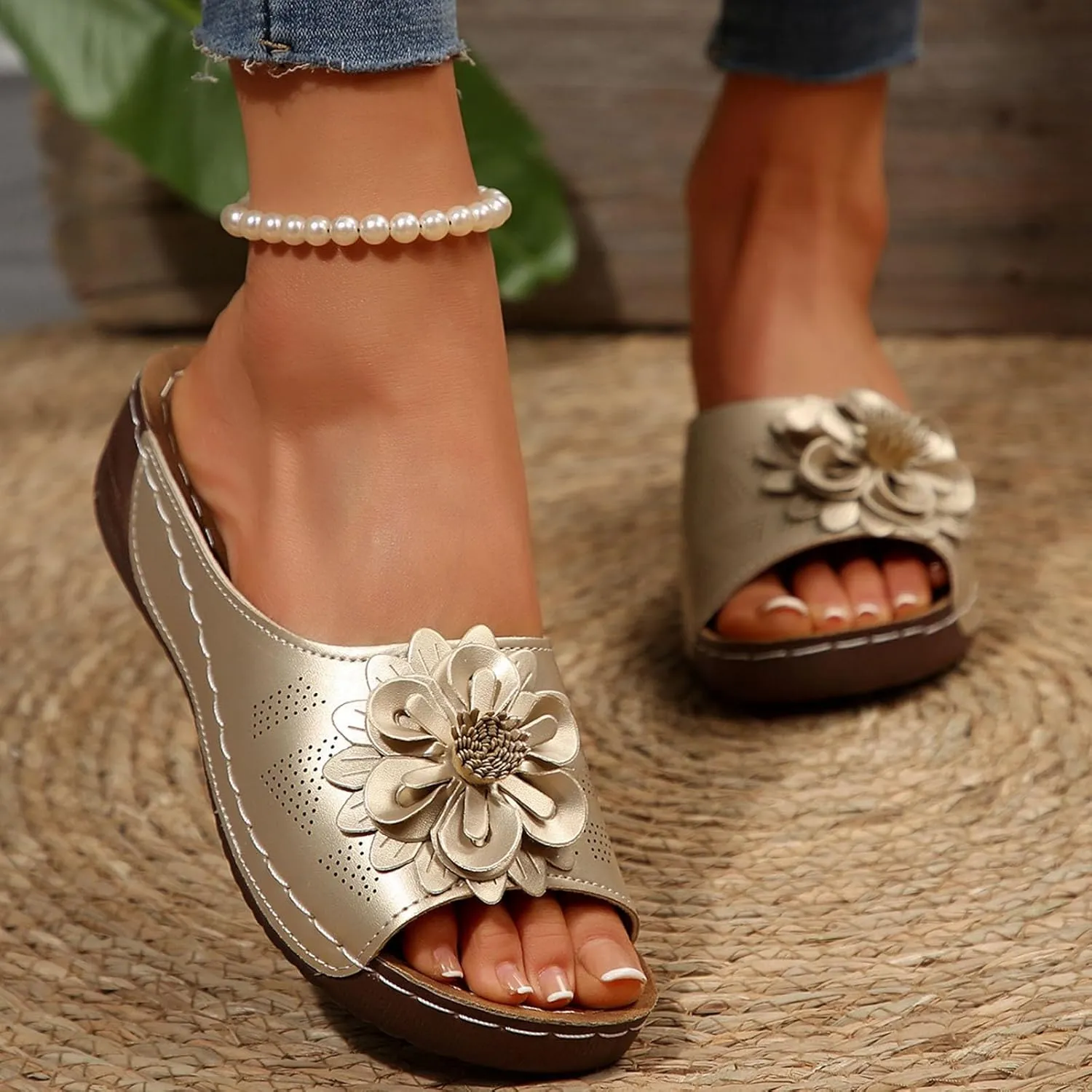 2025 Orthopedic Sandals for Women Cute Ladies Dress Walking Footwear Plantar Fasciitis with Arch Support Outdoor Breathable Slip-On Non-Slip Slides Comfortable Summer Beach Vacation Casual Slippers