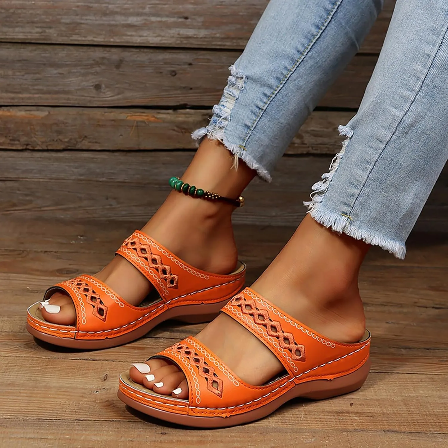 2025 Orthopedic Sandals for Women Fashion Cut-Out Plantar Fasciitis Casual Slides with Arch Support Comfortable Breathable Open Toe Walking Footwear Summer Slip-On Vacation Slippers