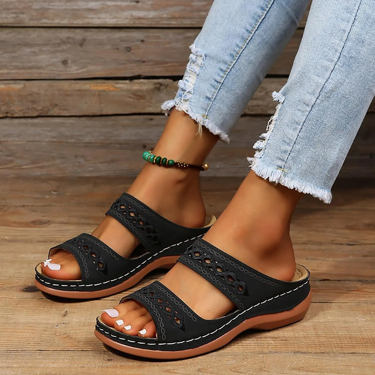 2025 Orthopedic Sandals for Women Fashion Cut-Out Plantar Fasciitis Casual Slides with Arch Support Comfortable Breathable Open Toe Walking Footwear Summer Slip-On Vacation Slippers