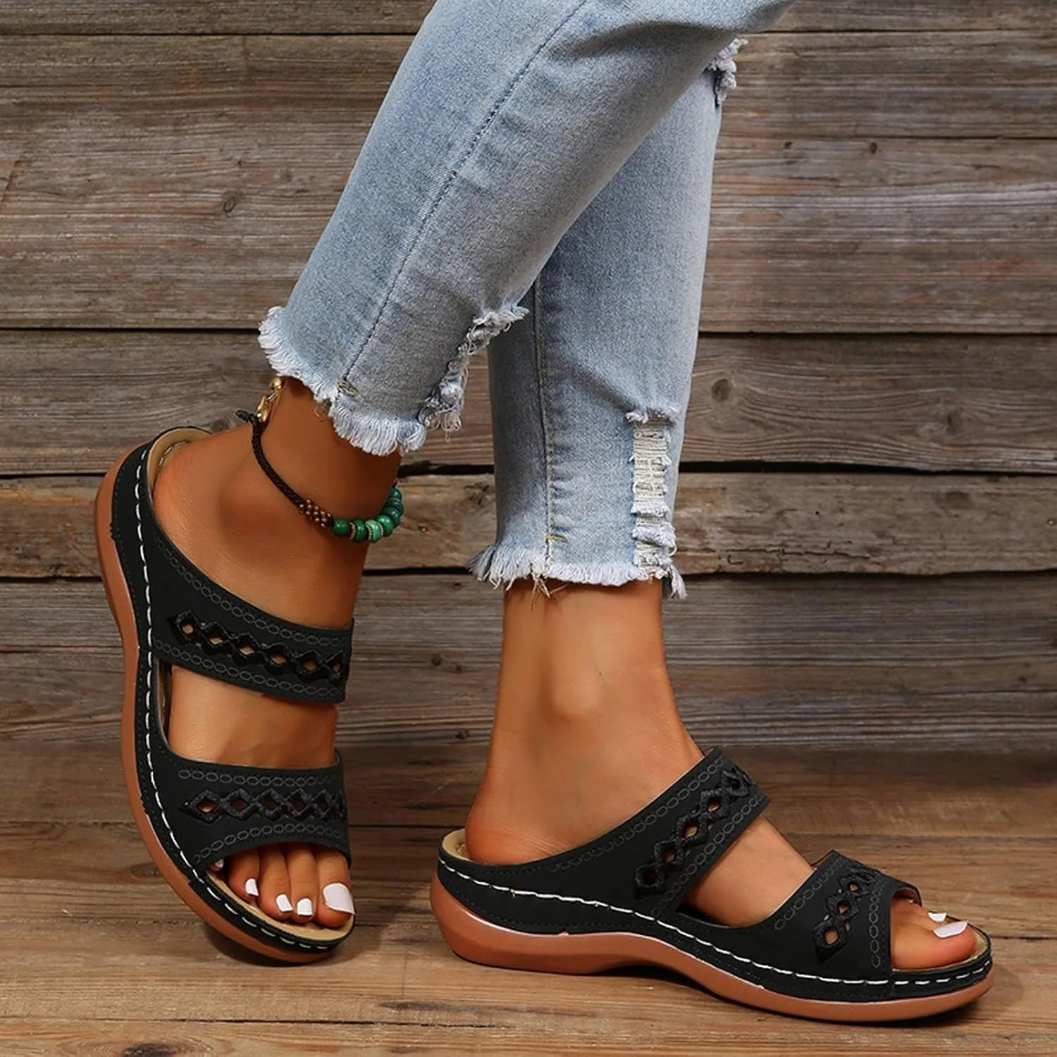 2025 Orthopedic Sandals for Women Fashion Cut-Out Plantar Fasciitis Casual Slides with Arch Support Comfortable Breathable Open Toe Walking Footwear Summer Slip-On Vacation Slippers
