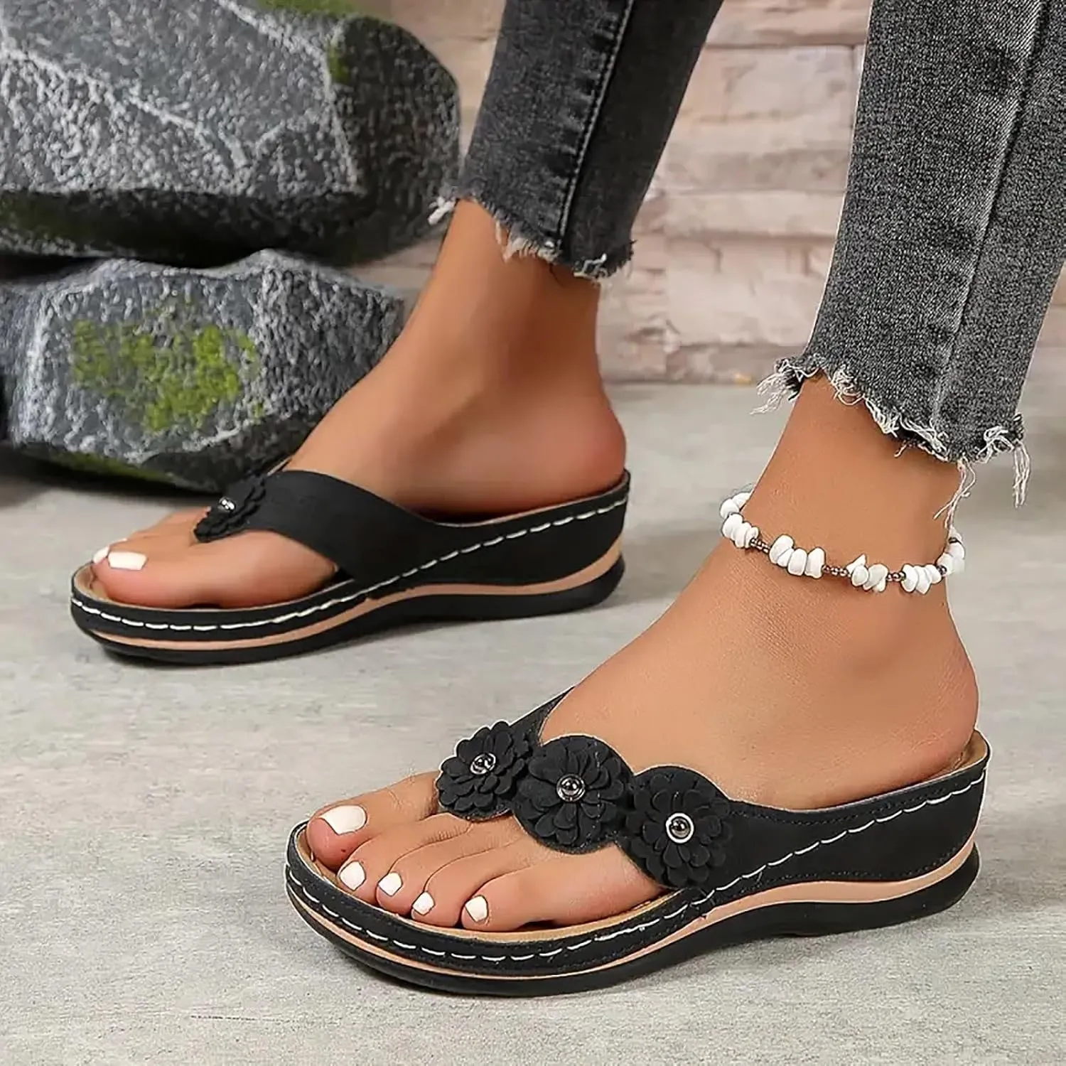2025 Orthopedic Sandals for Women Summer Cute Flower Walking Footwear Comfortable Open Toe Soft Sole Flip Flops Breathable Beach Vacation Slippers Indoor/Outdoor Plantar Fasciitis Casual Slides