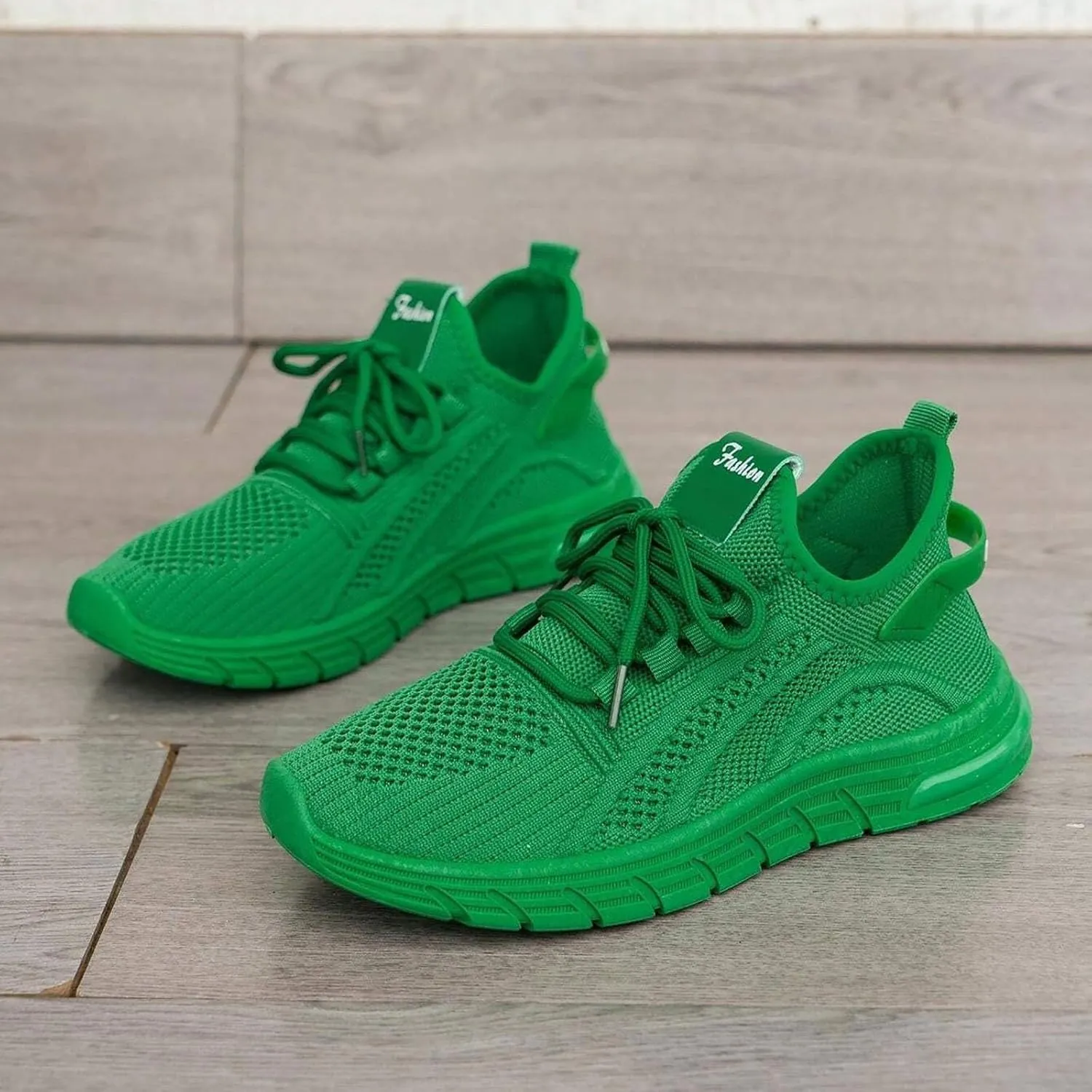 2025 Women Closed Toe Shoes Fashion Breathable Mesh Sport Sneakers Comfortable Non-Slip Slip-On Loafer Slides Summer Beach Vacation Slippers Indoor/Outdoor Lace Up Walking Footwear