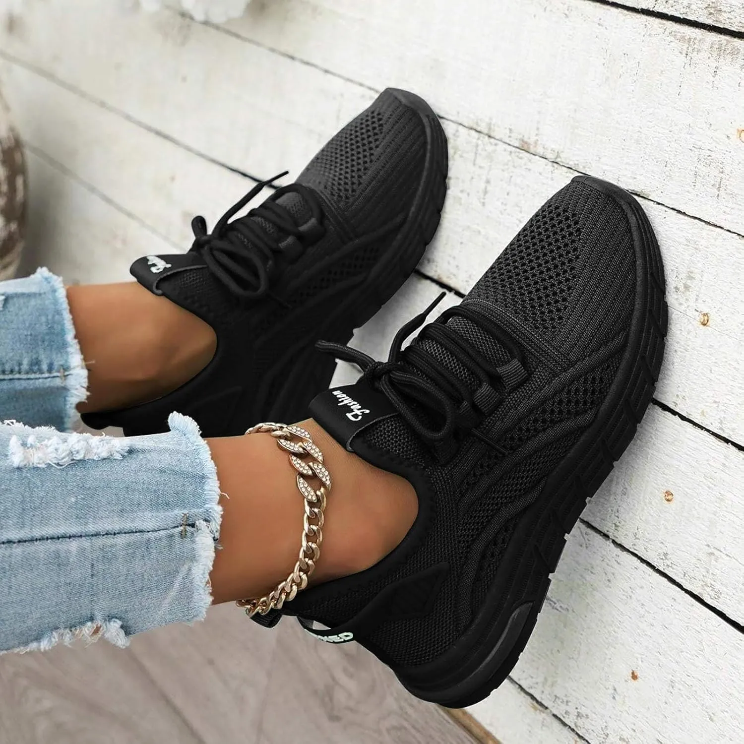 2025 Women Closed Toe Shoes Fashion Breathable Mesh Sport Sneakers Comfortable Non-Slip Slip-On Loafer Slides Summer Beach Vacation Slippers Indoor/Outdoor Lace Up Walking Footwear