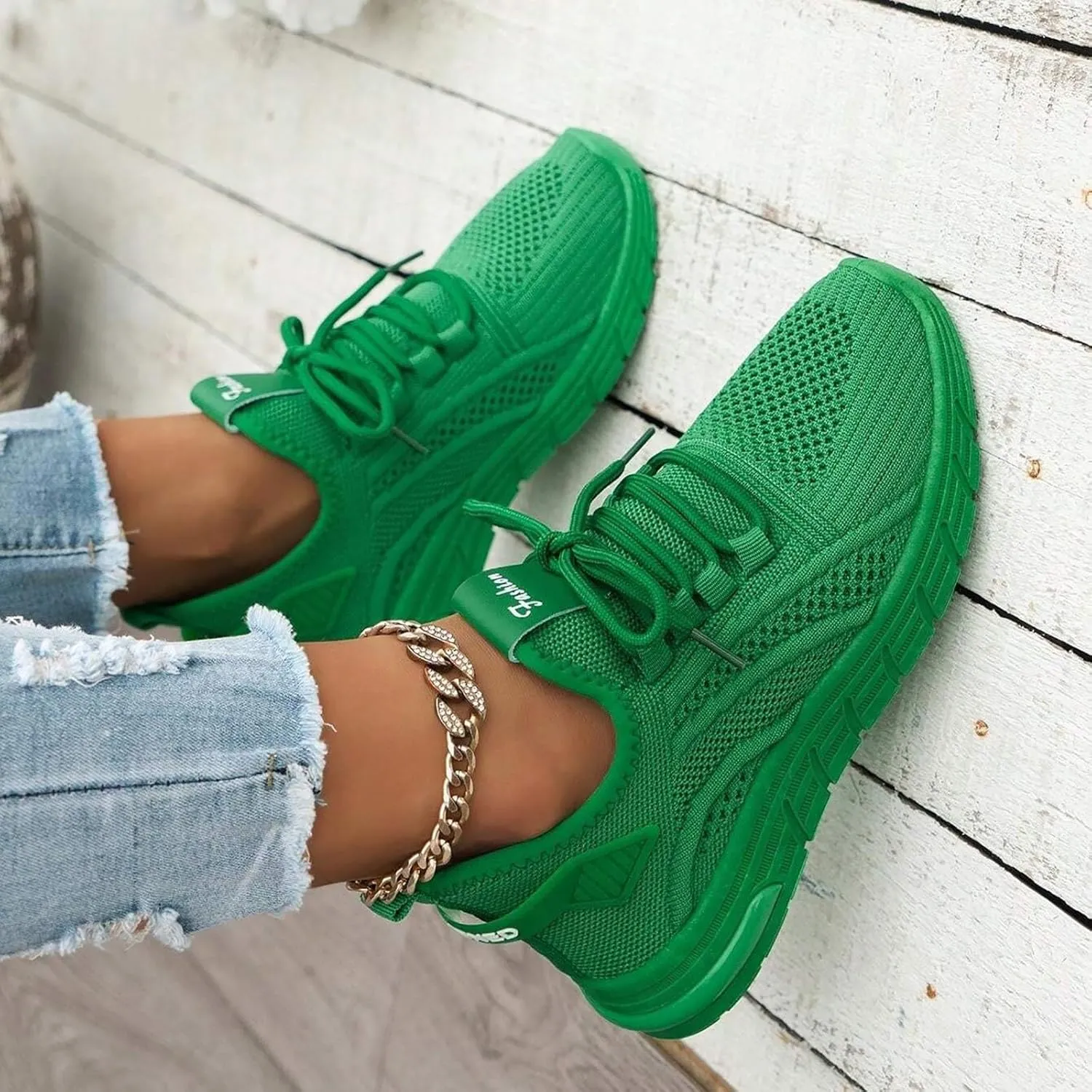2025 Women Closed Toe Shoes Fashion Breathable Mesh Sport Sneakers Comfortable Non-Slip Slip-On Loafer Slides Summer Beach Vacation Slippers Indoor/Outdoor Lace Up Walking Footwear