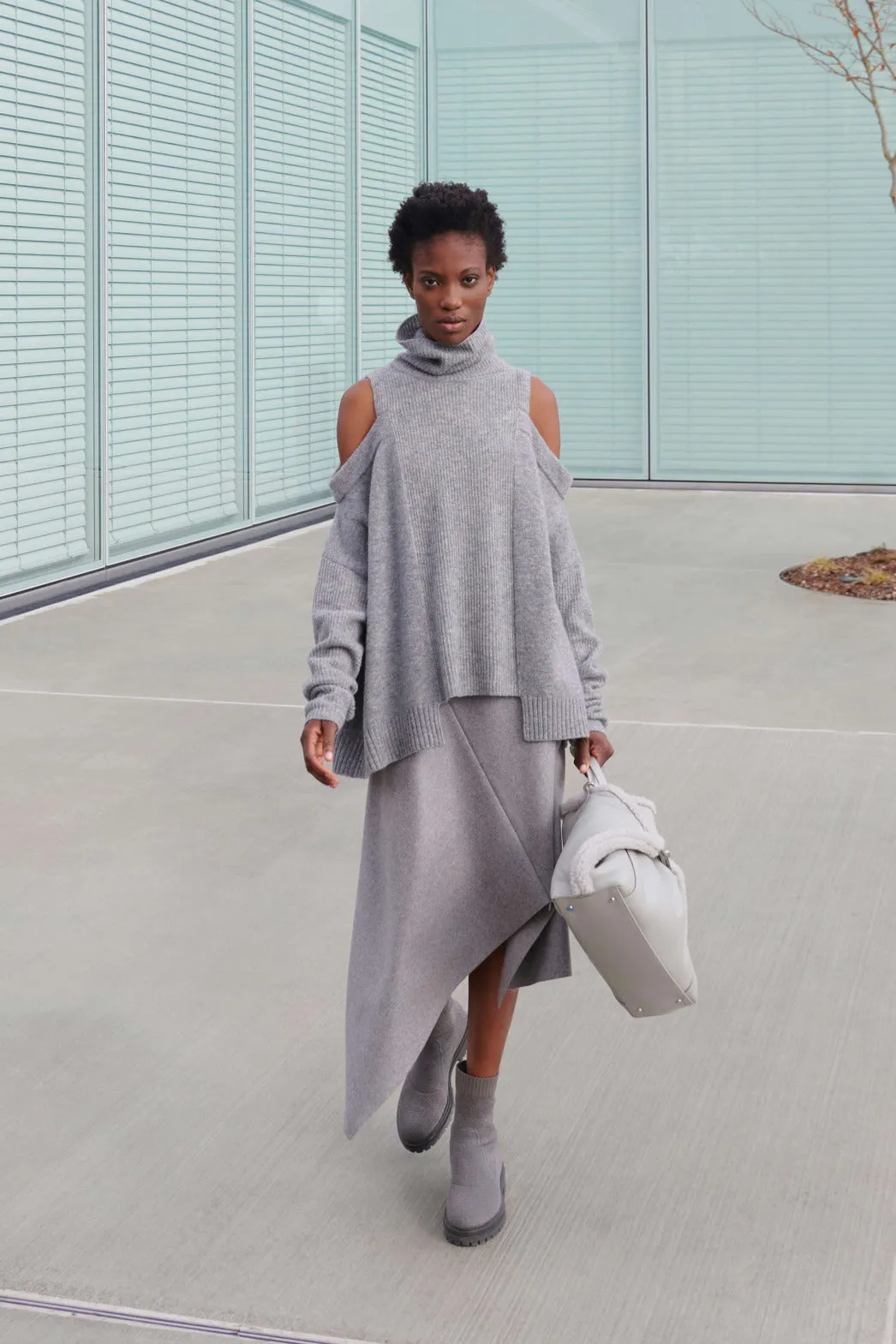 Asymmetrischer Midirock aus Wolle Stretch Flanell