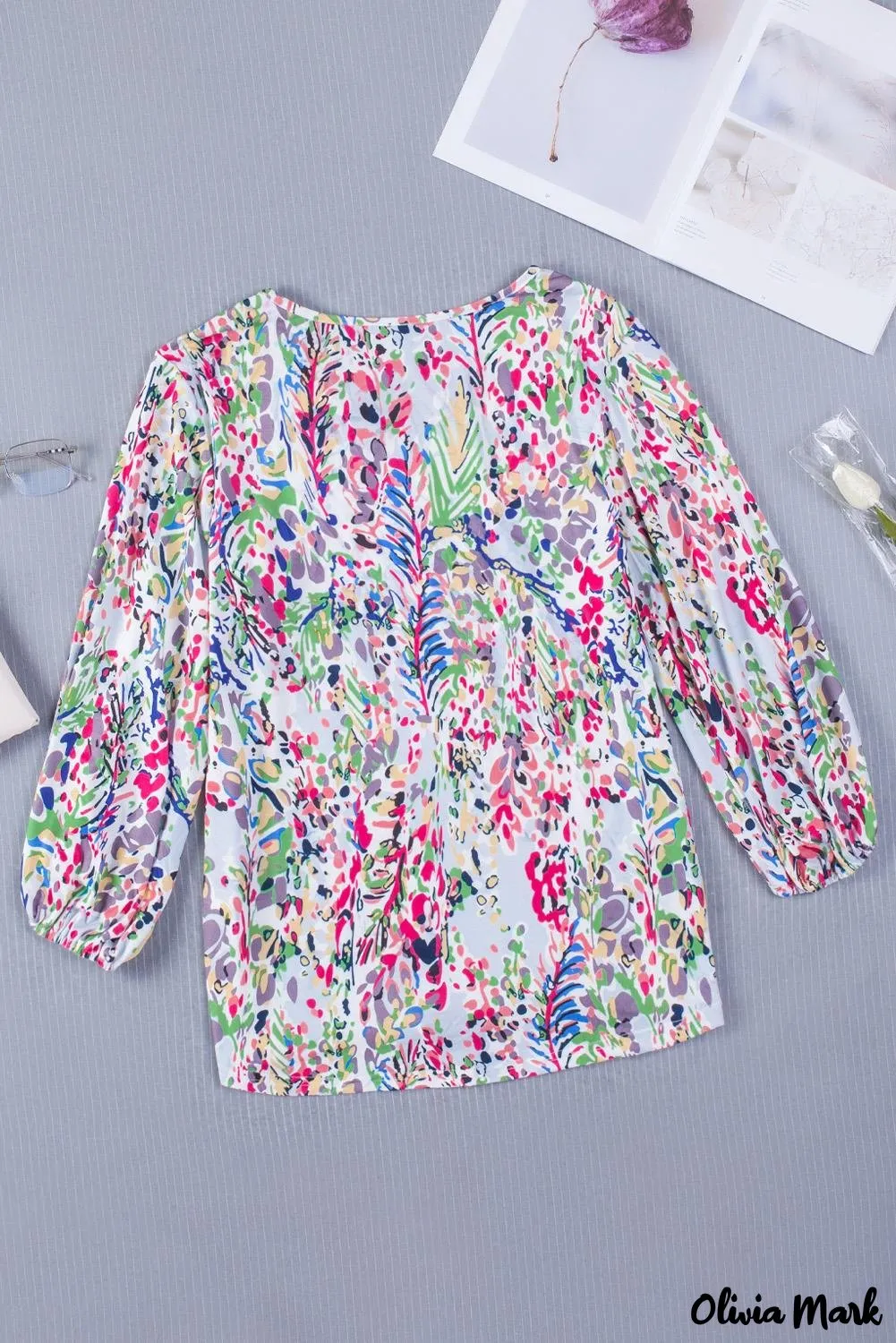 Deanwangkt - Green Floral Print Puff Sleeve Loose Blouse