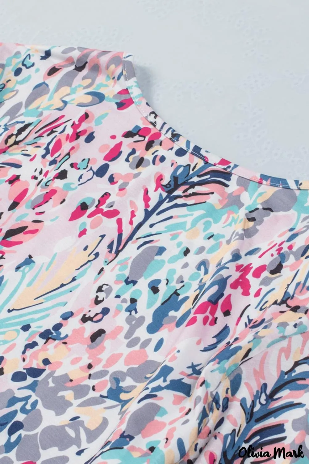 Deanwangkt - Green Floral Print Puff Sleeve Loose Blouse