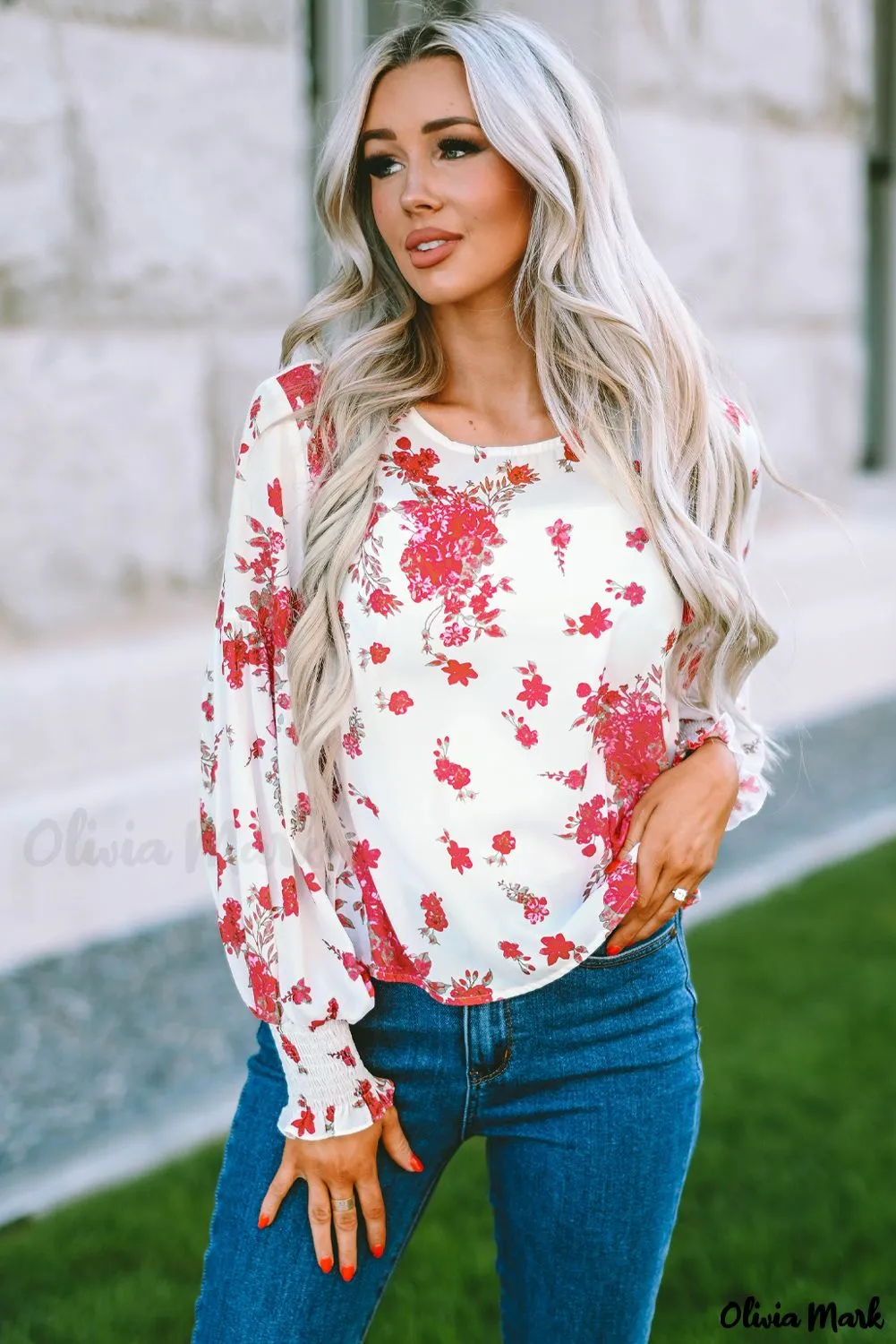 Deanwangkt - Pink floral blouse with round neck and bishop sleeves
