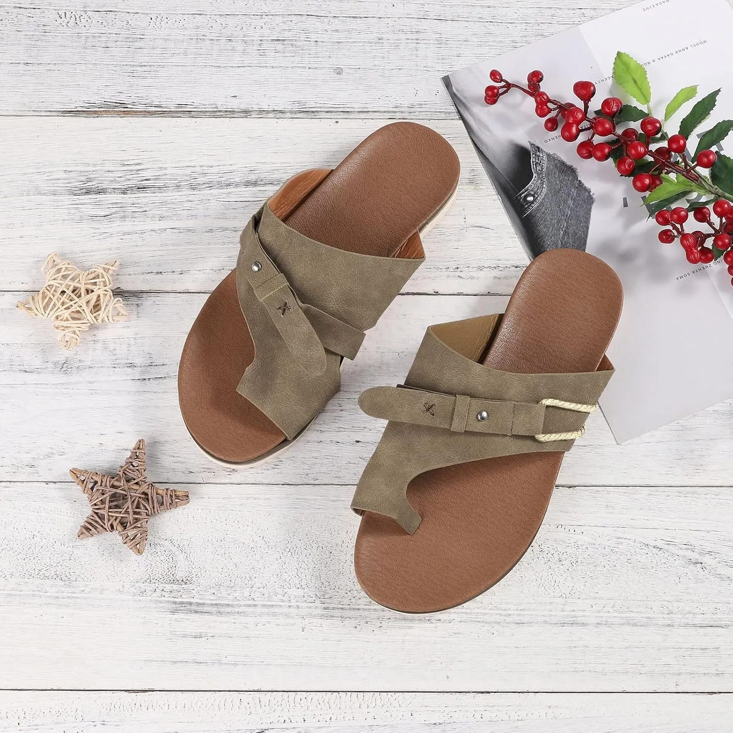 Eduavar Sandals for Women Dressy Summer, Flat Sandals for Women Summer Ring Toe Flip Flops Fashion Leather Sandals Slippers
