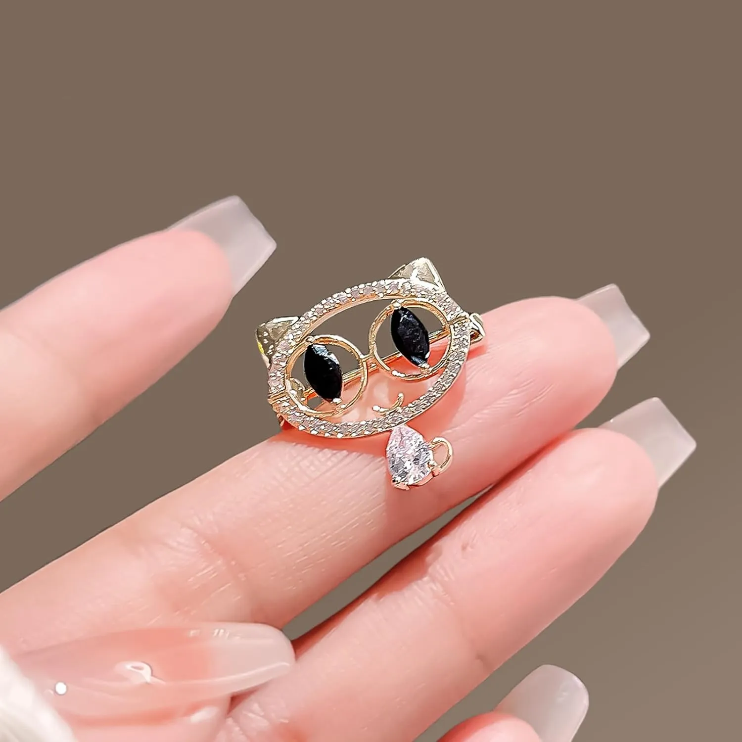 Enamel Animal Brooch for Women Cute Animal Pin Rhinestone Vintage Lapel Safety Pin Christmas Birthday Anniversary Dress Accessories Jewelry Gift