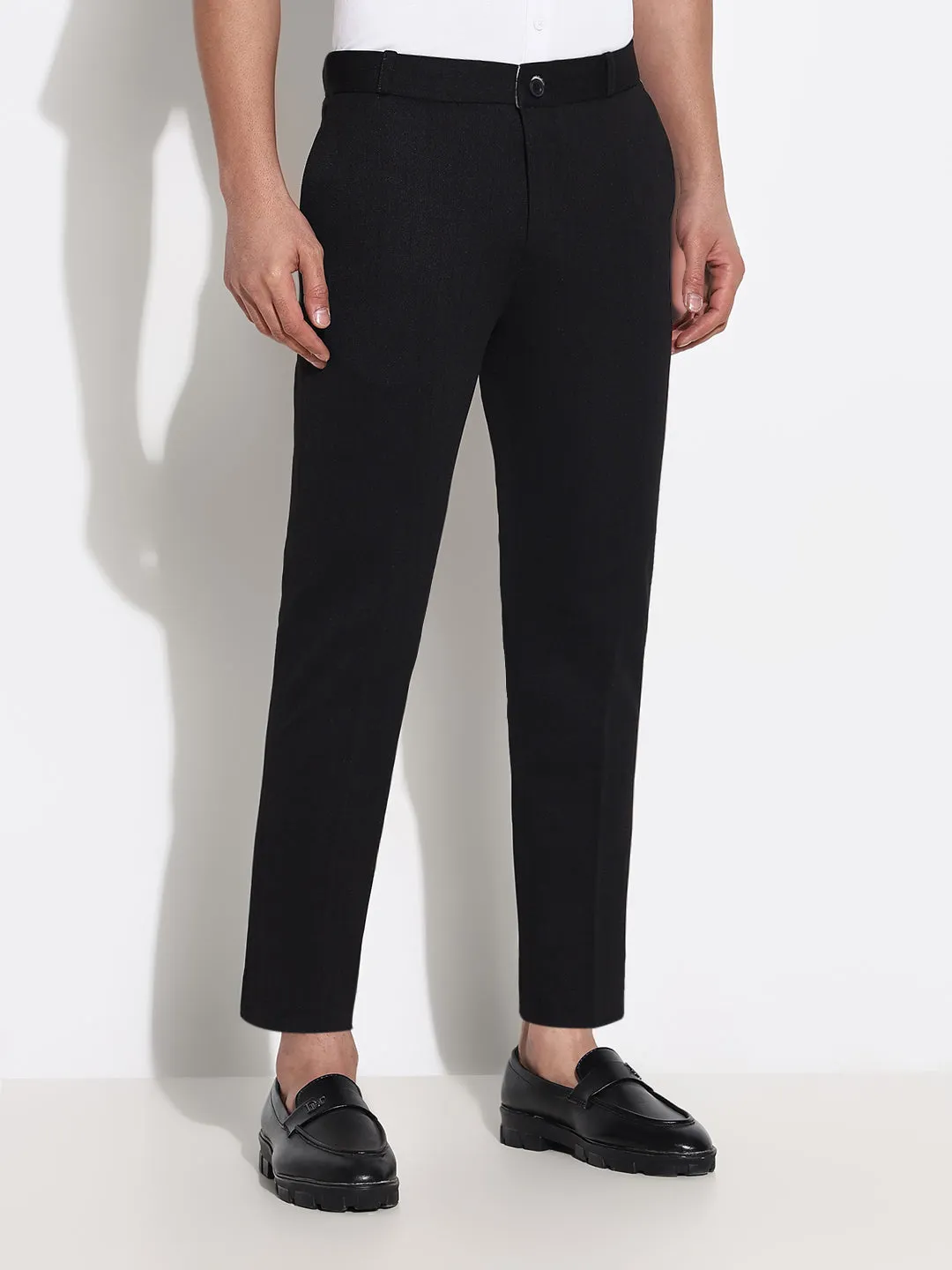 Men Black Solid Slim Fit Formal Trousers