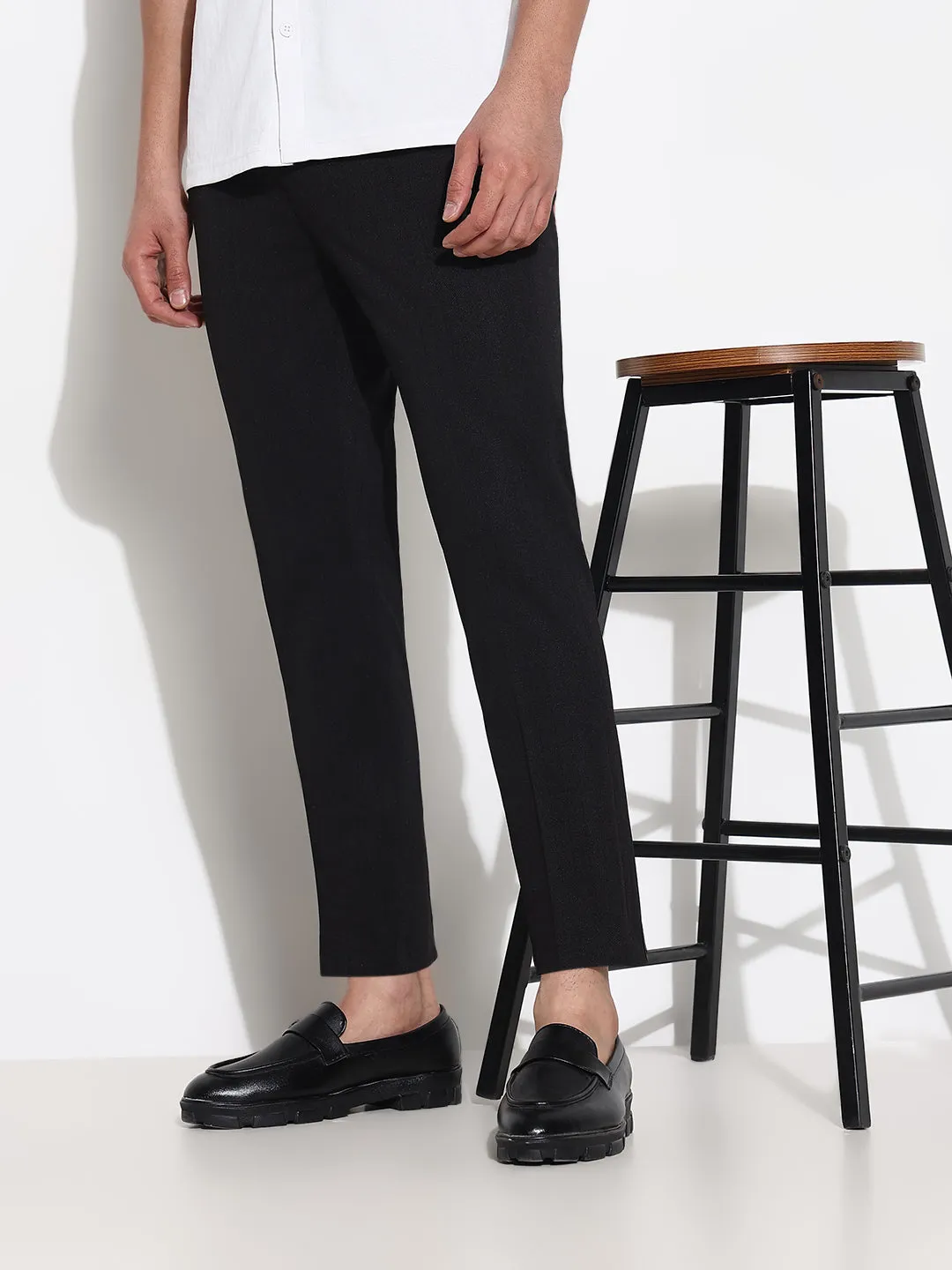 Men Black Solid Slim Fit Formal Trousers
