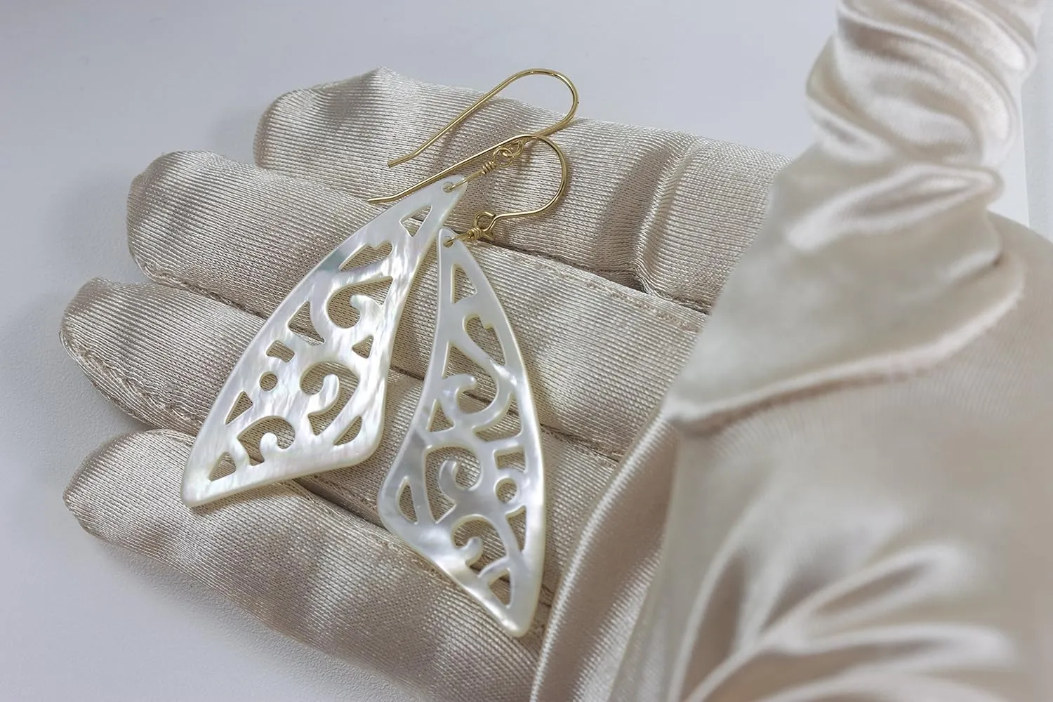 Mother of Pearl Earrings White Carved Relief Curved Triangle Long MOP Drops