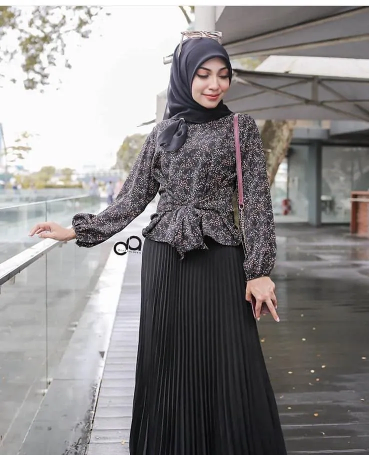 Pleated Skirt