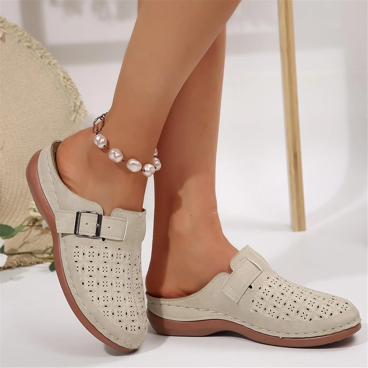 Summer Clogs for Women 2025 Mules Slip on Closed Toe Sandals Women Comfortable Arch Support Closed Toe Sandals Walking Wedge Clogs Backless Low Wedge Slip on Shoes 2025