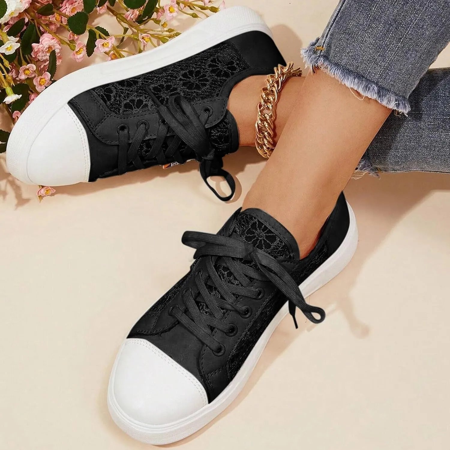 Women Closed Toe Shoe 2025,Breathable Hollow Out Flower Sport Sneakers Comfortable Platform Slides Fashion Lace Up Loafer Shoes Indoor Outdoor Slip-On Soft Cushion Ladies Dress Casual Shoe