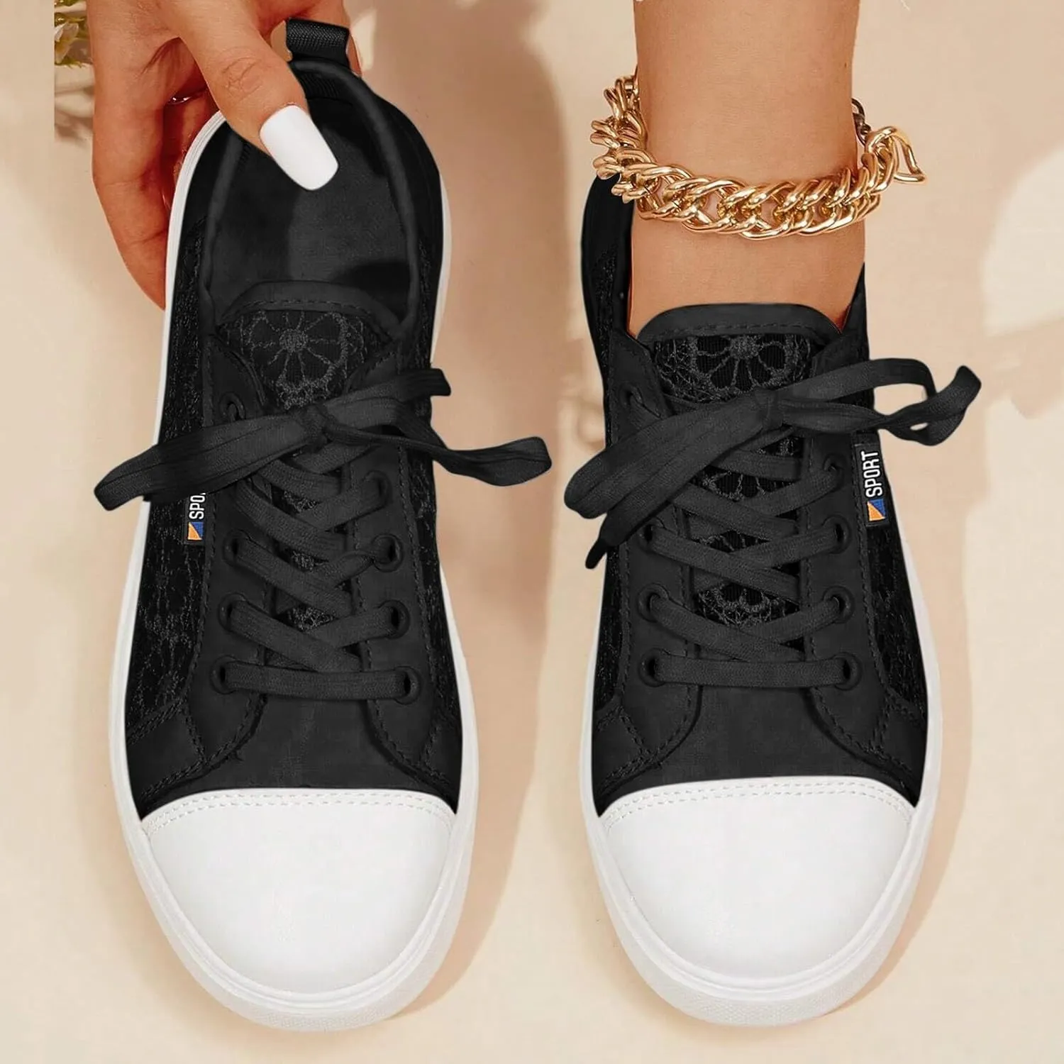 Women Closed Toe Shoe 2025,Breathable Hollow Out Flower Sport Sneakers Comfortable Platform Slides Fashion Lace Up Loafer Shoes Indoor Outdoor Slip-On Soft Cushion Ladies Dress Casual Shoe