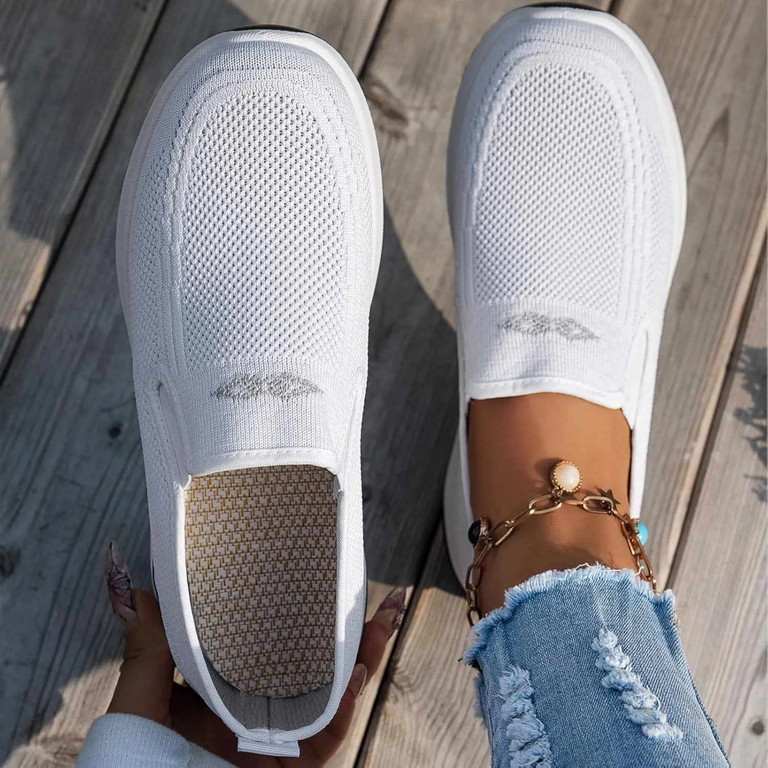 Womens Walking Shoes Wide Width Slip On Walking Tennis Sneakers Lightweight Casual Breathable Sneakers Comfortable Loafers