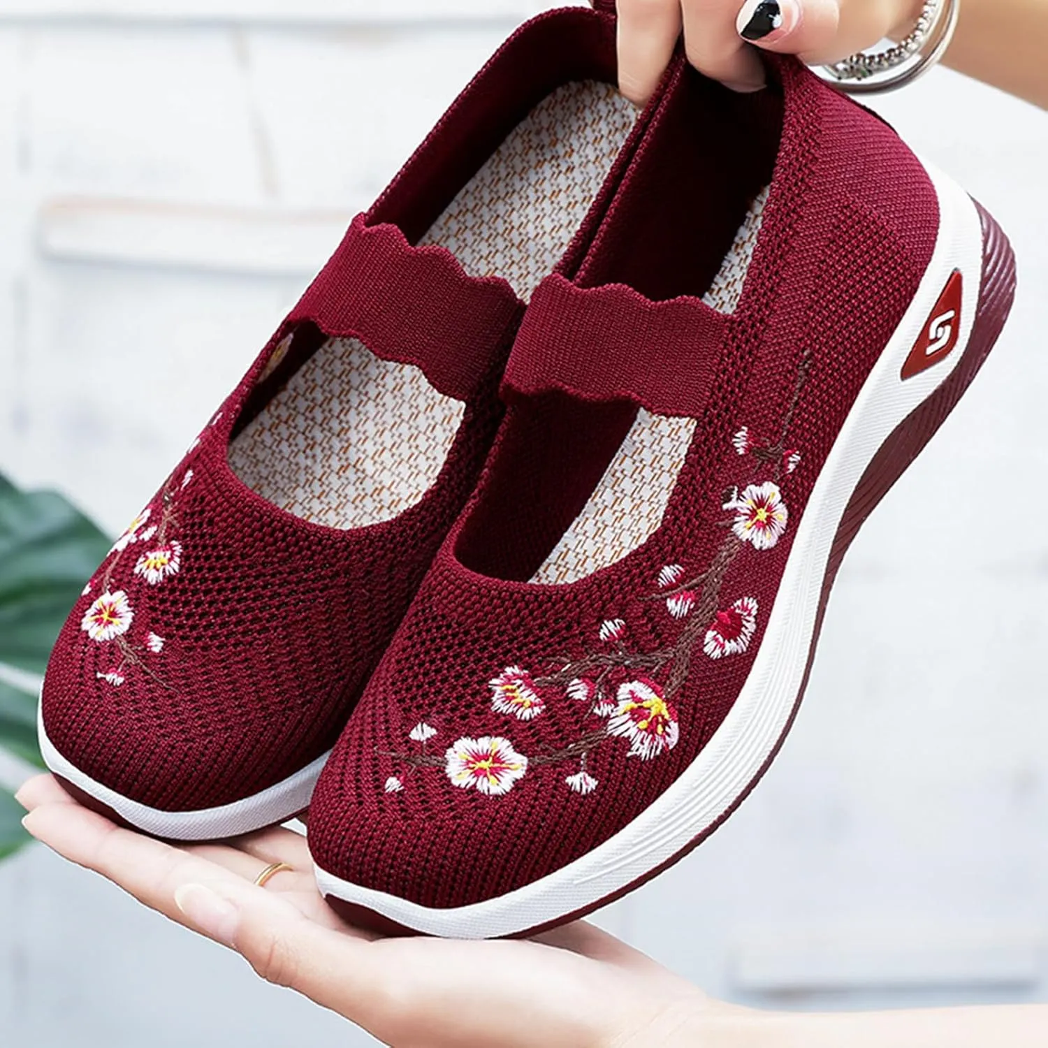 Womens Woven Orthopedic Breathable Soft Shoes Embroidered Flower Shoe Comfort Slip On Walking Shoes Arch Support Casual Walking Sports Sneakers