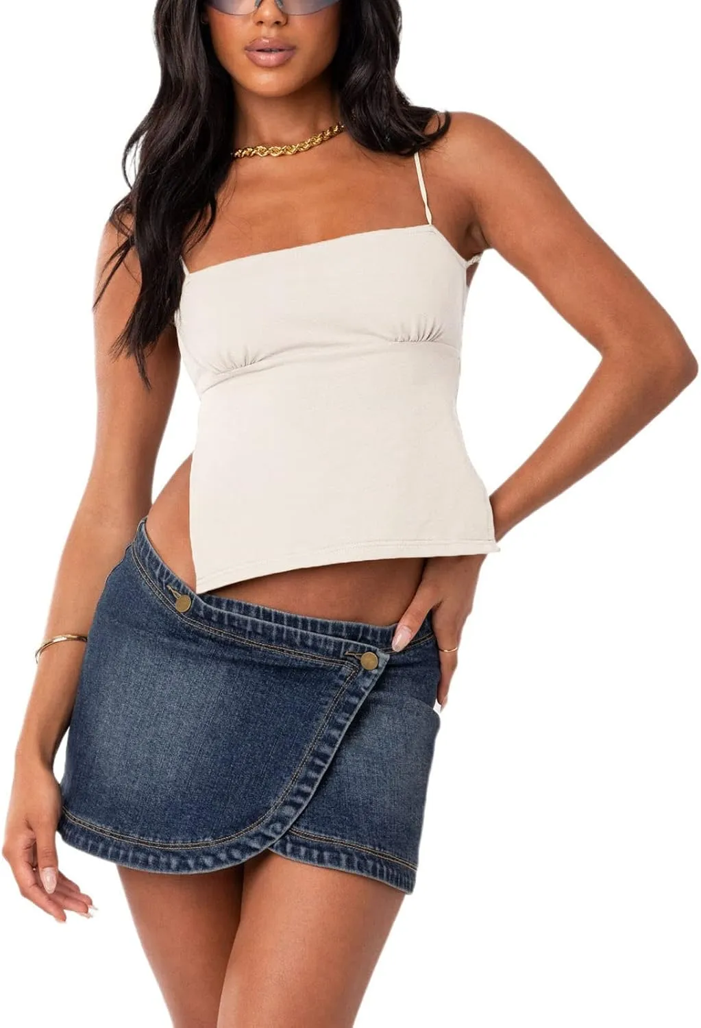 WZTYYDS Women Backless Crop Top Sexy Tie Up Spaghetti Strap Camisole Summer Going Out Tops Cute Mini Lacing Vest